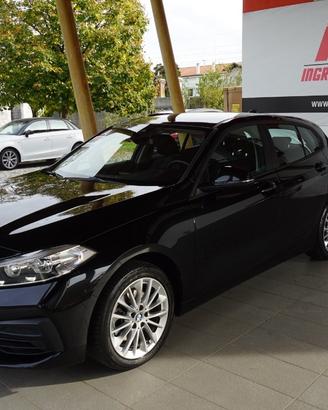 BMW 118 i Business Advantage 140cv auto