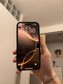 iPhone 16 pro MA DA 512 GB