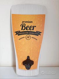 Apribottiglie da parete