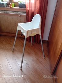 Seggiolone Ikea bianco