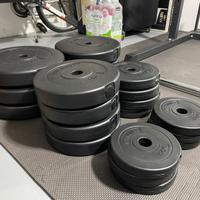Set pesi con bilanciere e manubri