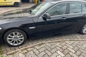 BMW  525 touring 2013