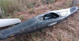 Due kayak per adulto e ragazzo