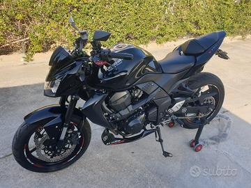 kawasaki Z750 total black 2011