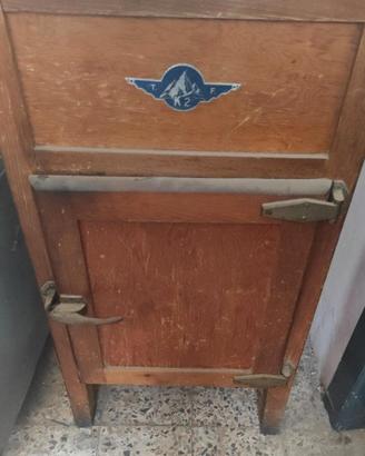 Frigorifero d'epoca