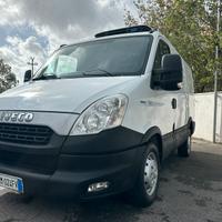 Iveco daily 29l11 con gruppo frigo