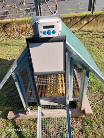 casetta per galline verde mondo con chiusura autom