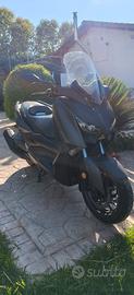Yamaha xmax 400cc