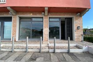 NEGOZIO A SALIZZOLE