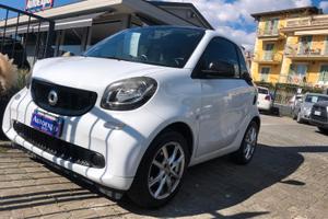 Smart ForTwo 70 1.0 AUTOMATICA PELLE/NAVIGATORE GA