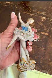 CAPODIMONTEdaCOLLEZfiguraBALLERINAporcellanaDel900