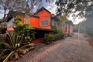 Grande villa da ristrutturare rif.64/25