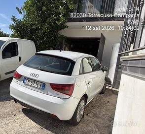 Audi A1 incidentata