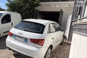 Audi A1 incidentata