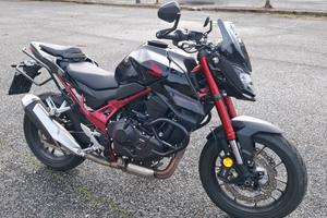 Honda Hornet 750 - 2023