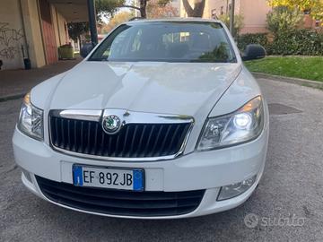 Skoda Octavia 1.6 TDI CR Pronta al uso