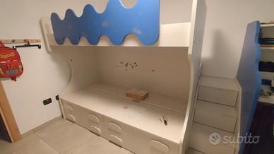 letto a castello con pedana e cassetti 