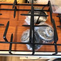 Piano cottura, cappa e scolapiatti