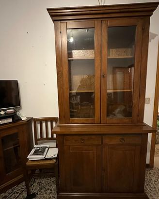 Mobili da soggiorno in noce arte povera