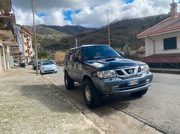 Nissan Terrano