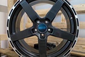 4 Cerchi DOTZ MarinaBay 18"- VOLVO/FORD/ALFA/JAG