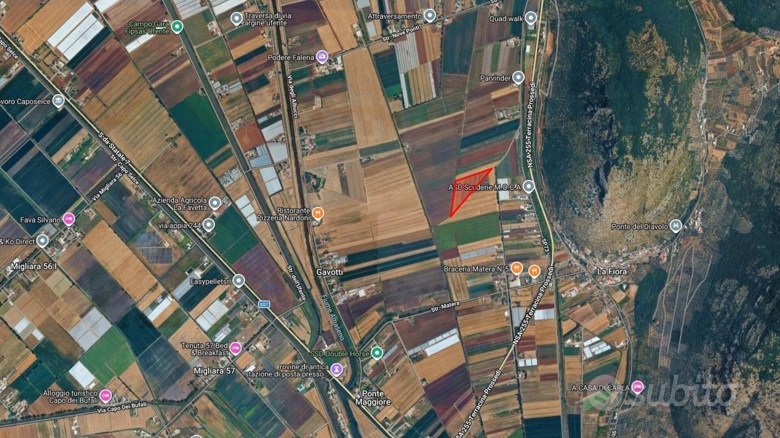 Terreno agricolo di 3 ettari pianeggiante - Vista 4