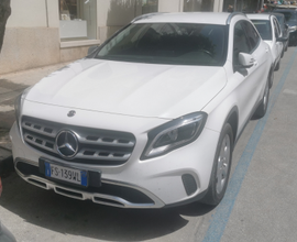 Mercedes GLA