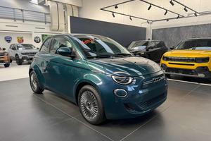FIAT 500e Fiat La Nuova 500 Hatchback MY23 320 B