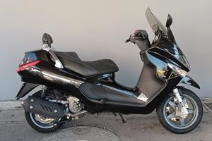 Piaggio XEvo 250 - 2012