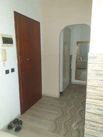 Miniappartamento vicino centro, ss13, piano 2