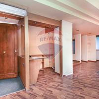 Locale Commerciale - Catania