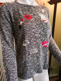 Maglia ragazza con applicazioni e paillettes