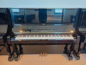 Pianoforte verticale YAMAHA YUX