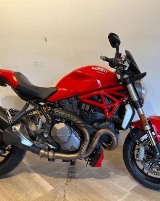 DUCATI Monster 1200