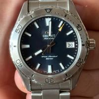 Orient Mako 40mm blu navy automatico