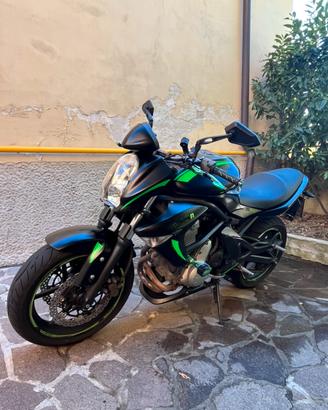 Kawasaki er6n 2009