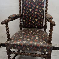 Elegante poltrona a rocchetta in noce, fine '800