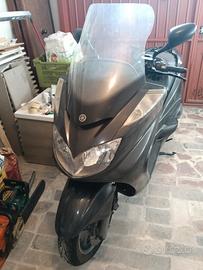 yamaha majesty 400