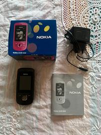 Nokia 2220 slide cellulare