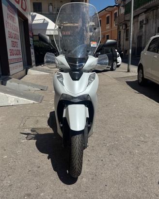 Honda SH 125 Sport
