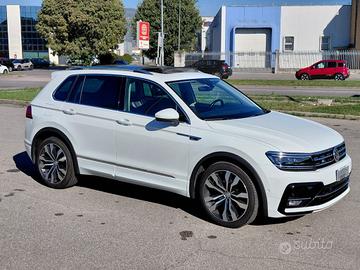 VOLKSWAGEN Tiguan 2.0 TDI R-LINE DSG BlueMotion
