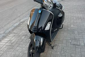 Piaggio Vespa 300 GTS hpe - 2020