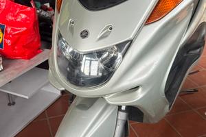 Majesty 250 Yamaha 2004