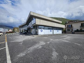 NEGOZIO A CONCESIO