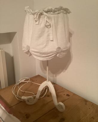 Lampada da comodino