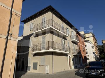 Stabile/Palazzo Terni [Cod. rif 3390112VRG]