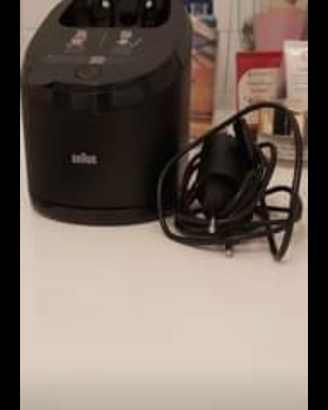 Braun Serie 9 stazione di pulizia + caricatore