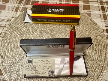 Penna a sfera + penna stilografica REGAL 1979