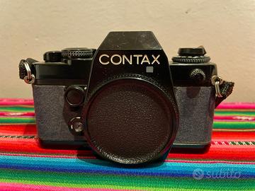 CONTAX 139 + DATA BACK QUARTZ D-6  + MANUALI