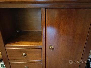 Mobile in legno con specchio
